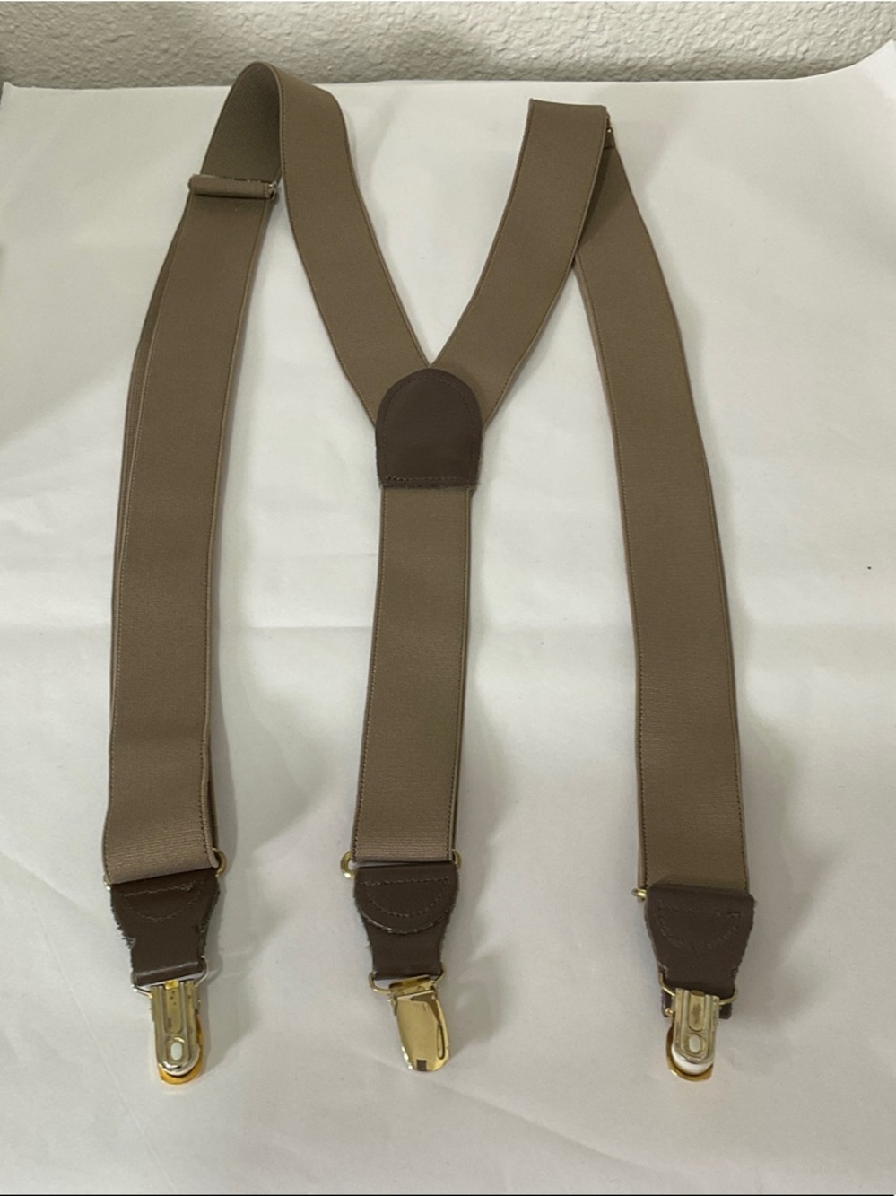 CAS Germany Men's Tan Elastic Suspenders with Gold Clips